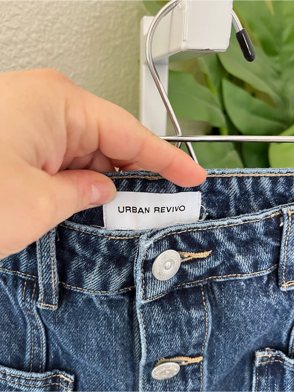Urban Revivo Button Front Denim Mini Skirt sz 26 - Picture 3 of 6